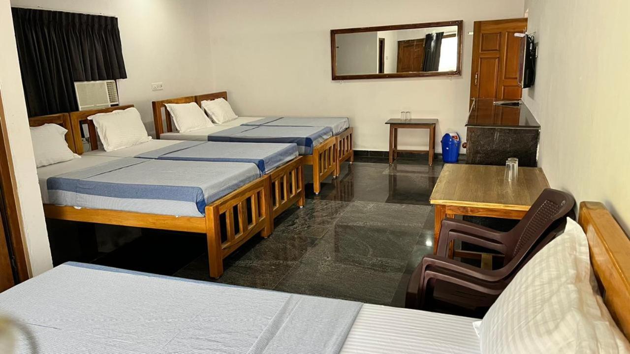 Anand Beach Guesthouse By Moonrocks Mamallapuram Eksteriør billede