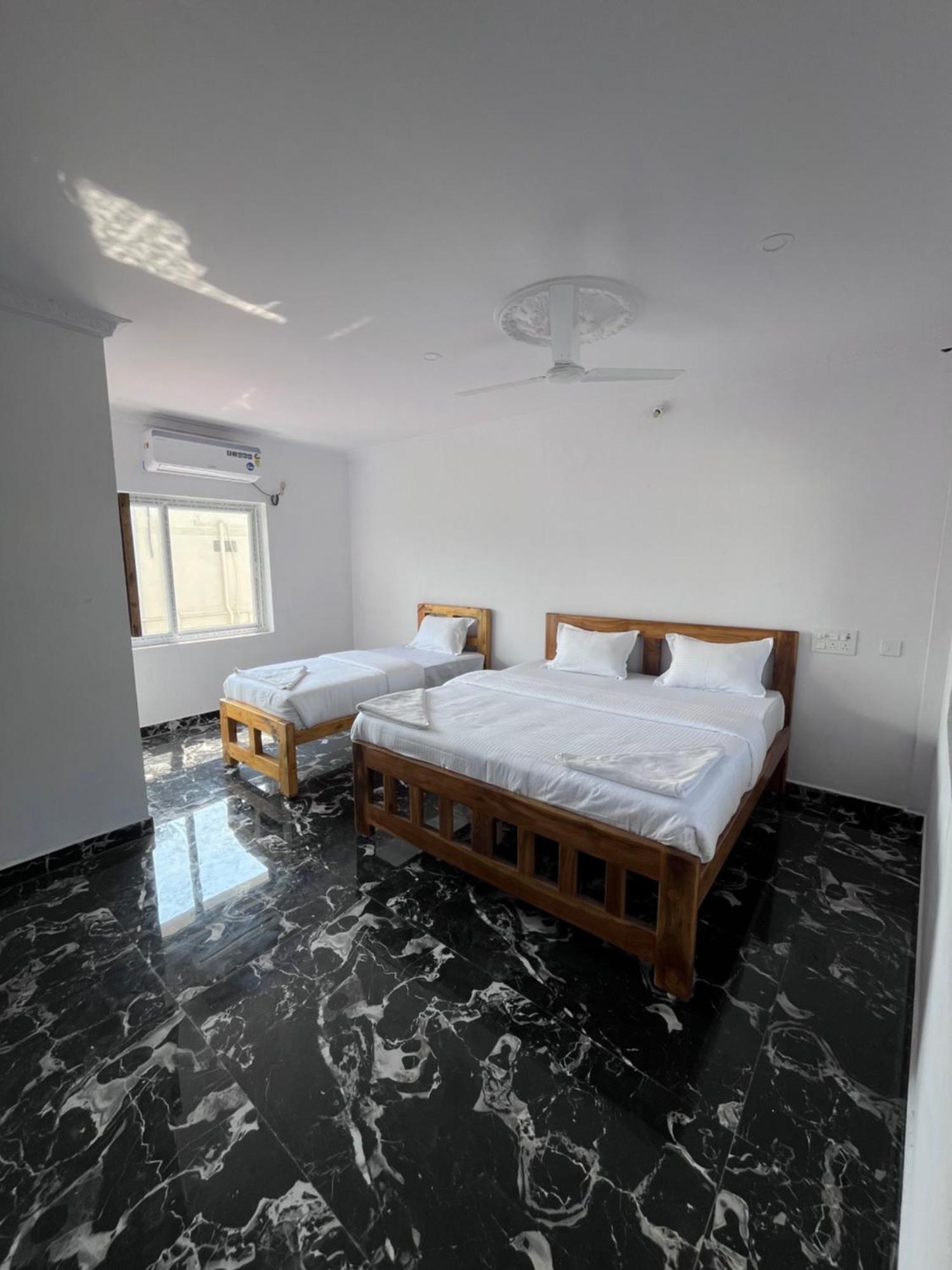 Anand Beach Guesthouse By Moonrocks Mamallapuram Eksteriør billede